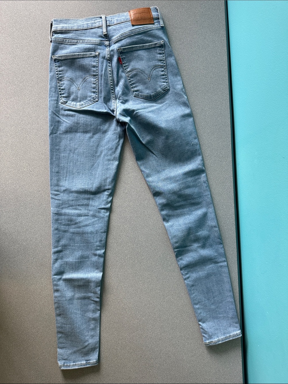 LEVIS | WOMENS | MILE HIGH SUPER SKINNY | SIZE 27 - Picture 3 of 4